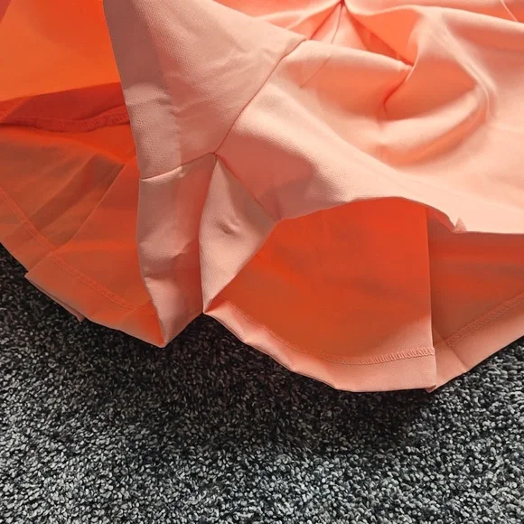 DO+BE Coral / Papaya Pink Women's Skorts / Shorts Size Medium NWT - Picture 4 of 5